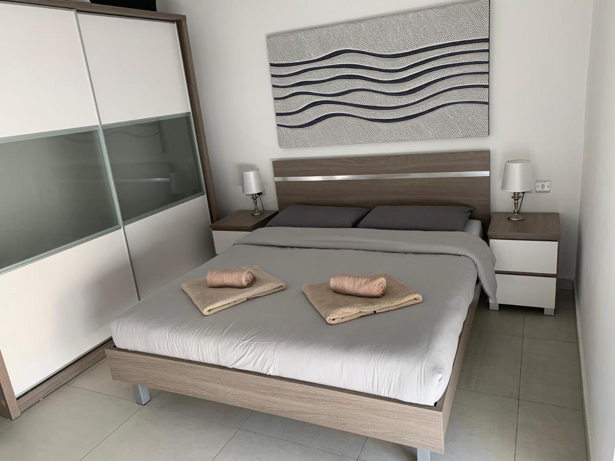 Sea View Penthouse Mellieha Bay Appartement Buitenkant foto
